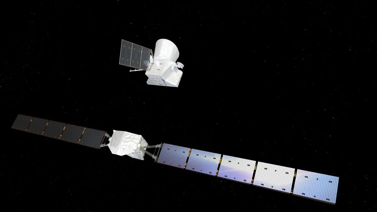 المسبار BepiColombo مع وحدتيه المداريتين المنفصلتين في الفضاء، استعداداً لدراسة كوكب عطارد بالتعاون بين ESA وJAXA.