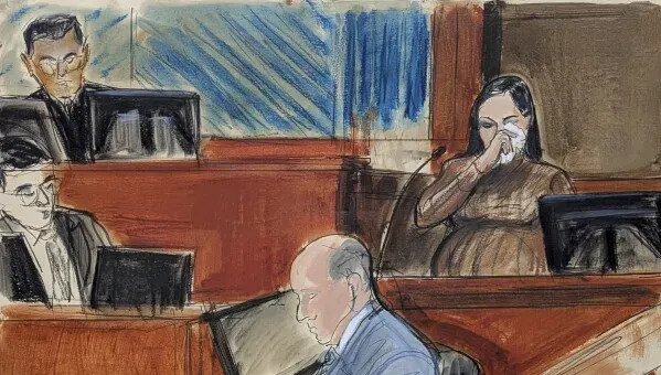 كاسي، مغنية الآر آند بي، تبكي أثناء شهادتها في محاكمة شون "ديدي" كومبس بتهم الاعتداء والاتجار بالجنس، محاطة بفريقها القانوني.