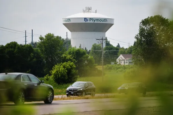 برج مياه مدينة Plymouth في Minnesota وسط تحذيرات من هجمات إلكترونية تستهدف منظومات إمدادات المياه الحيوية.