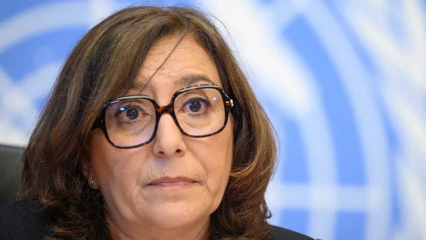 منى رشماوي، عضو بعثة الأمم المتحدة لتقصي الحقائق في السودان، تتحدث عن انتهاكات حقوق الإنسان في الفاشر.