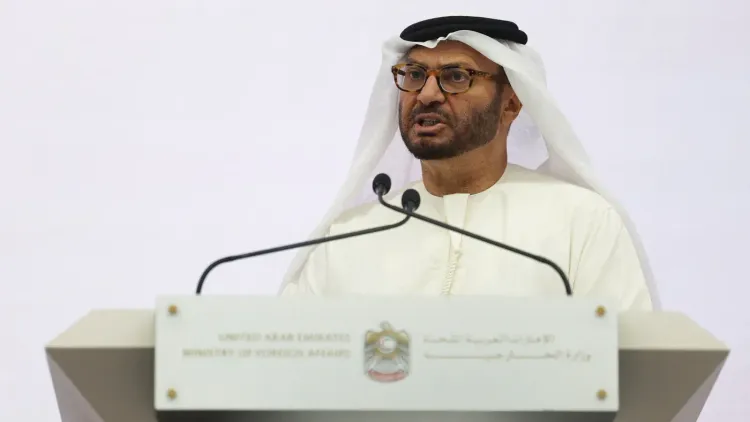 تصريح أنور قرقاش، المستشار الدبلوماسي لرئيس الإمارات، حول حرية الملاحة في مضيق هرمز، يعكس موقف الإمارات من القانون الدولي.