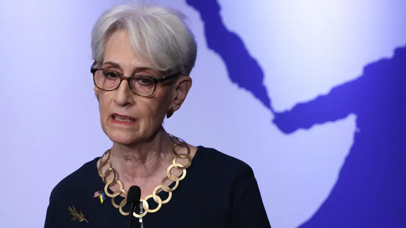 مسؤولة رفيعة في وزارة الخارجية الأمريكية، Wendy Sherman، تتحدث عن الإبادة الجماعية في غزة وتأثير سياسات Netanyahu على الاستقرار في الشرق الأوسط.