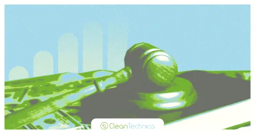 مطرقة قاضي على خلفية أوراق نقدية، تعبير عن الدعوى القضائية المتعلقة بمحطة كينغستون للفحم وتكاليف تشغيلها في تينيسي.