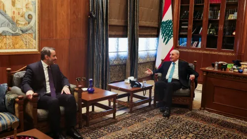 وزير الخارجية السوري أسعد الشيباني يلتقي رئيس مجلس النواب اللبناني نبيه بري في بيروت لمناقشة العلاقات اللبنانية السورية وحزب الله.