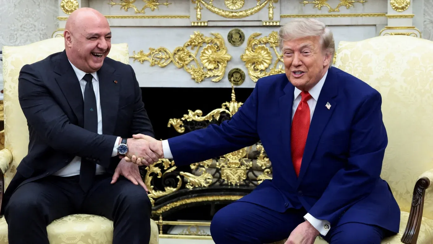 الرئيس اللبناني جوزيف عون يلتقي الرئيس الأمريكي دونالد ترامب في البيت الأبيض، مع التركيز على تعزيز العلاقات والدعم الأمريكي للبنان.