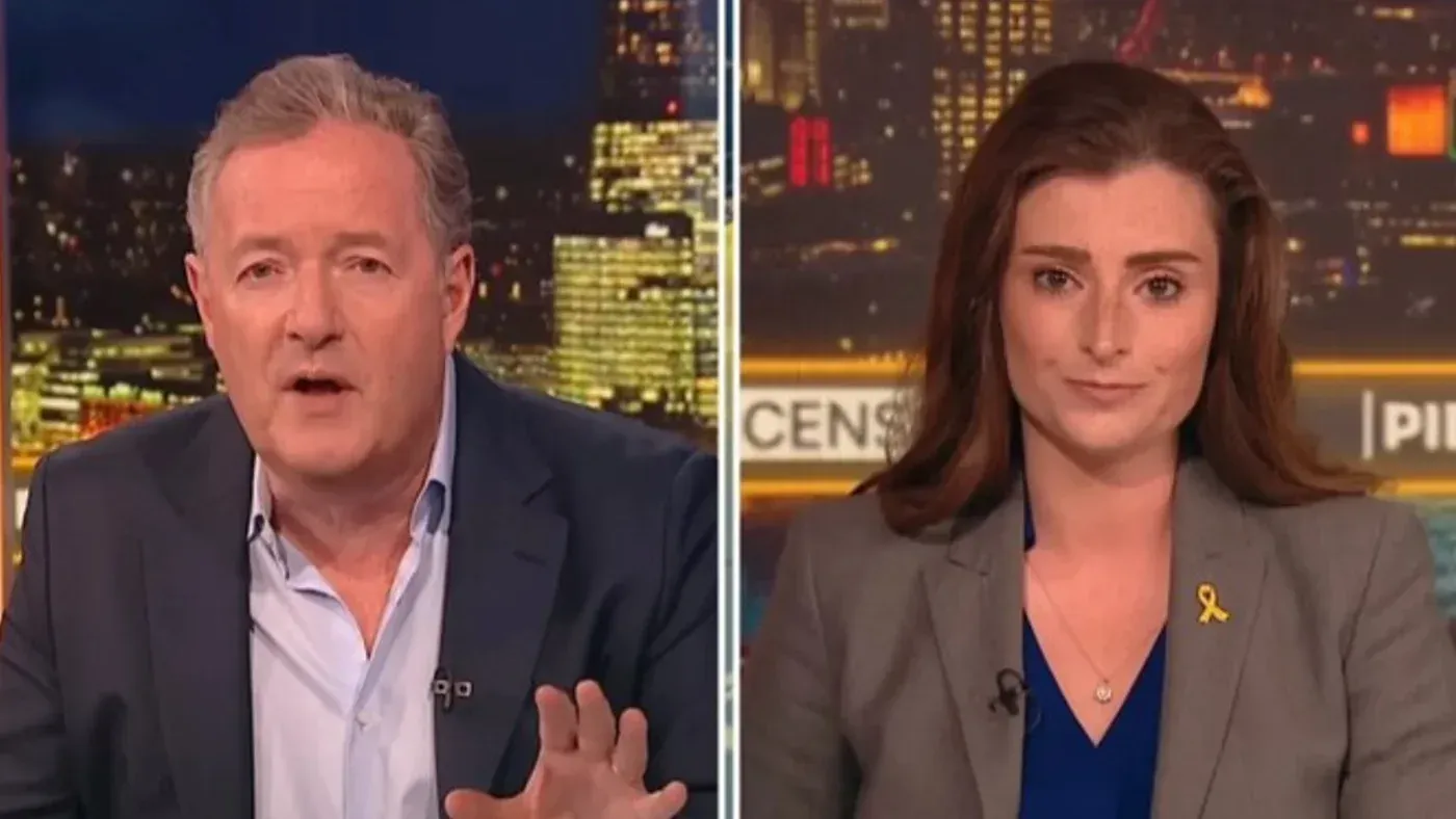 محادثة متوترة بين بيرس مورغان وناتاشا هاوسدورف حول مزاعم الإرهاب في غزة، تعكس الجدل حول الصراع الإسرائيلي الفلسطيني.