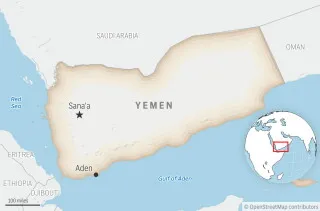خريطة توضح موقع اليمن وجيرانه في الشرق الأوسط مع التركيز على صنعاء وعدن في سياق النزاع العسكري والسياسي الجاري.